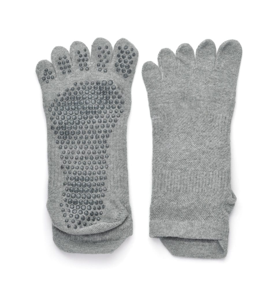 what are grip socks