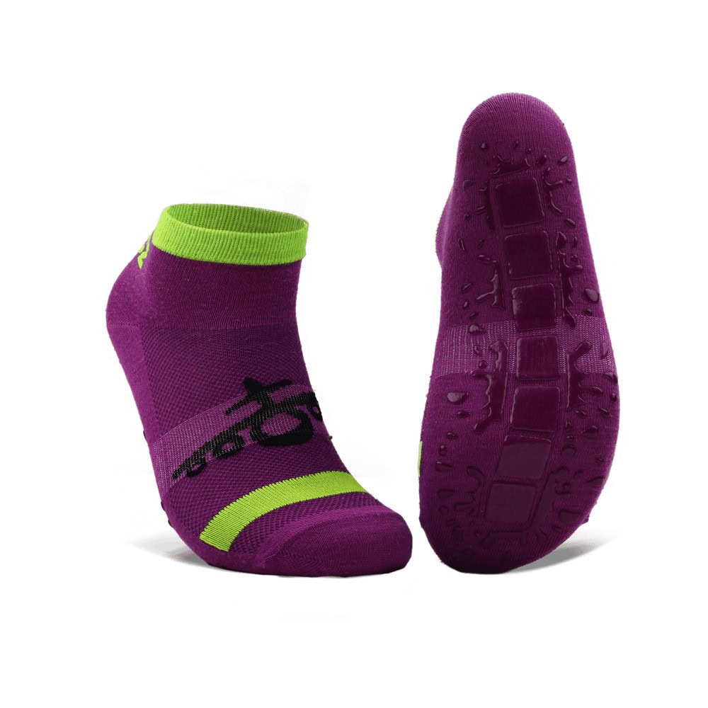 Winter Trampoline Socks, Jetz
